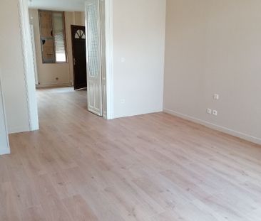 Location appartement 2 pièces, 48.00m², Carmaux - Photo 3