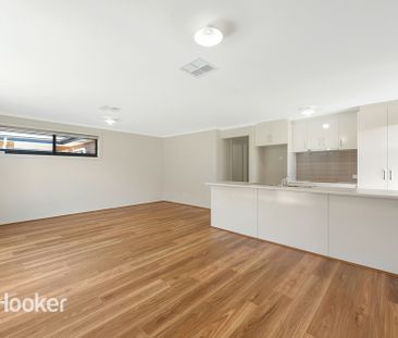 Brand New Living - Photo 6