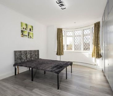 House share to rent - Photo 3