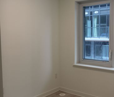 For Lease - 71 CURLEW Drive Unit# 81, Toronto, Ontario - Photo 6