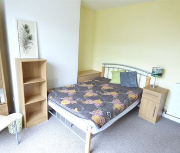 St Marys Avenue, Bangor, Gwynedd, LL57 - Photo 4