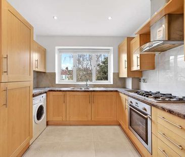 Water Lane, Ilford, Essex, IG3 - Photo 5