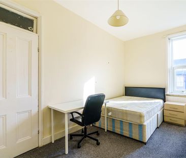 3 bed terraced house to rent in Ninth Avenue, Newcastle Upon Tyne, NE6 - Photo 5