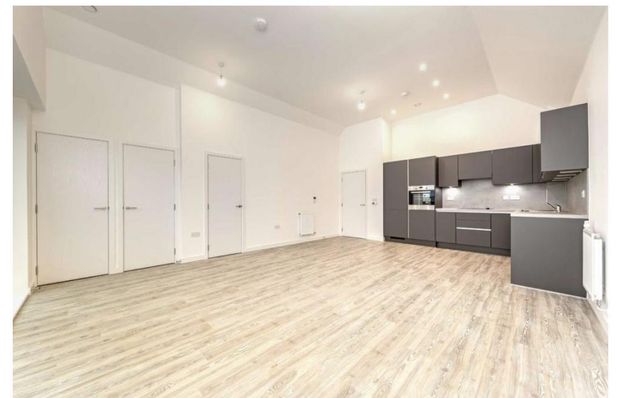 4 bedroom apartment to rent - Photo 1