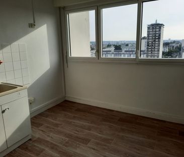 Appartement situé à Tours centre, proche de toutes commodités (écol... - Photo 5