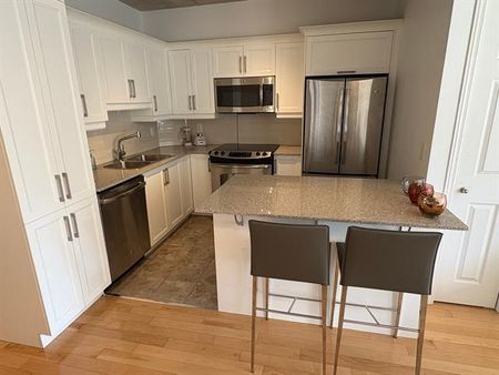 1235 Rue Bishop - Photo 4