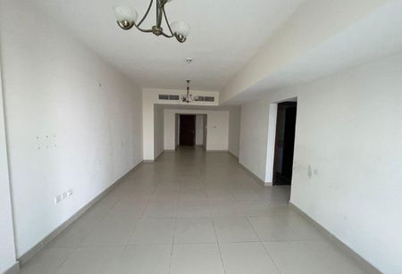 Free AC & parking, free gym & pool, sea view - Photo 2