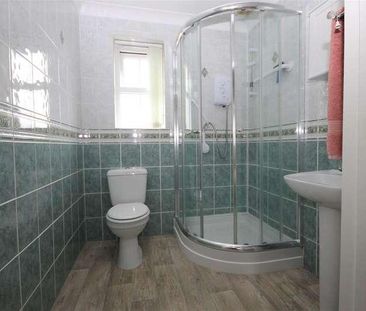 Brookside, Freshwater, PO40 - Photo 5