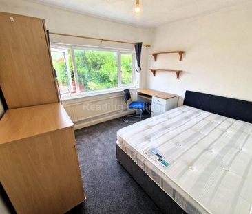 5 bedroom terraced house to rent - Photo 4