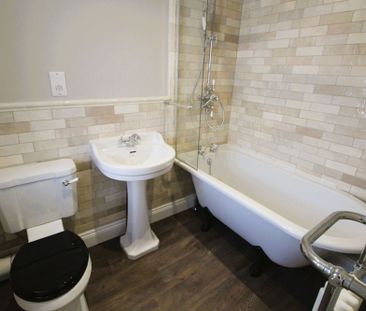 Royal George Road, Burgess Hill, RH15 - Photo 1