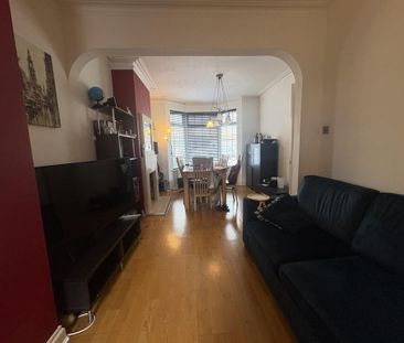 4 bedroom terraced house to rent - Photo 1
