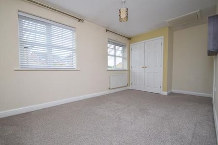 3 bedroom house - detached - Photo 4