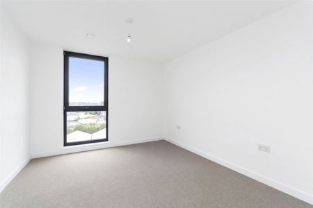 Rotherhithe New Road London SE16 - Photo 2