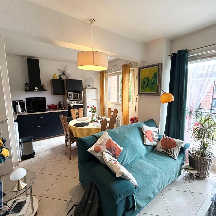 Location Appartement 1 pièce 35m² VALENCIENNES 59300 - Photo 1