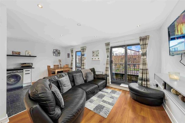 Marlfield Terrace, Kiltipper, Dublin 24 - Photo 1