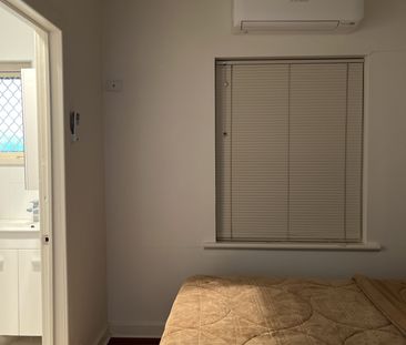 Cosy One Bedroom Unit in Excellent Location - Photo 2