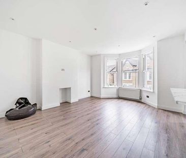 Larkfield Road, Richmond, TW9 - Photo 1