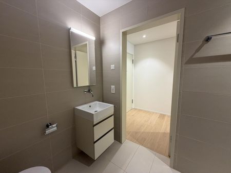Attraktive Wohnung mit Gartensitzplatz in Zürich-Hottingen - Photo 4