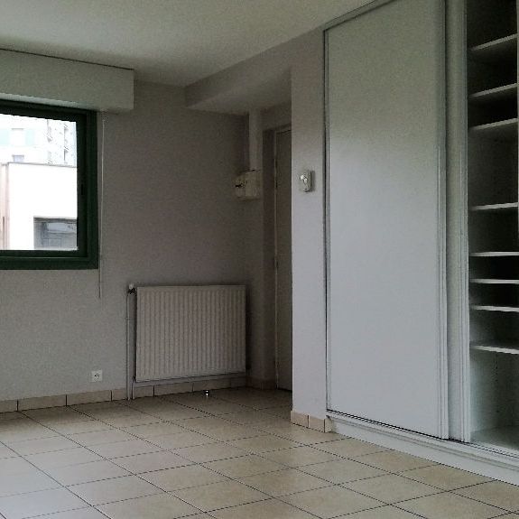Location Appartement 3 pièces 58m² RENNES 35700 - Photo 1