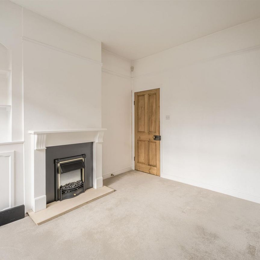 2 bedroom House To Let - Photo 1