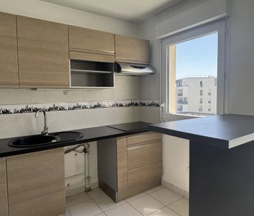 Location Appartement 2 pièces 42 m2 à Lucé - Photo 6