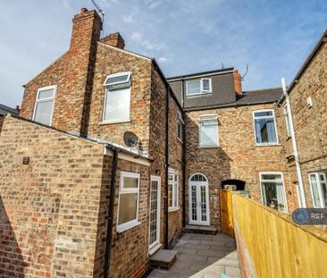 1 bedroom in a house share to rent - Photo 3