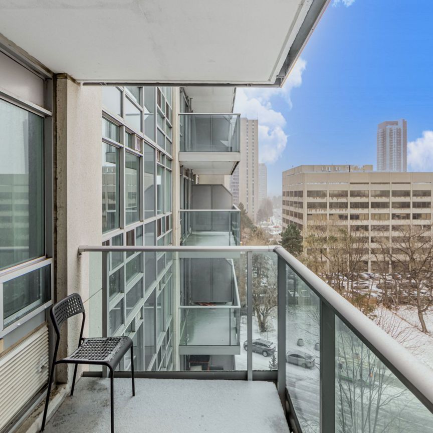 For Lease - 35 bales Avenue Unit# 909, Toronto, Ontario - Photo 1