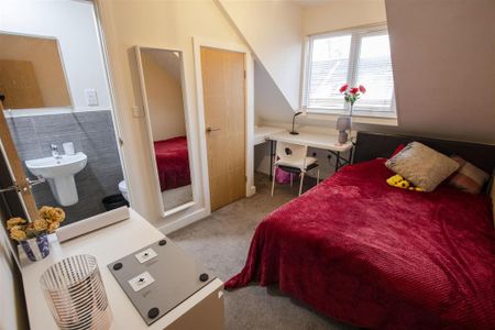 5 bedroom house to rent - Photo 3