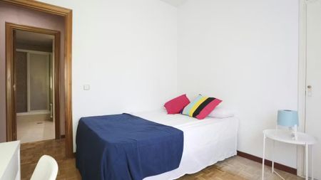 Paseo de la Castellana, Madrid, Community of Madrid 28046 - Photo 3