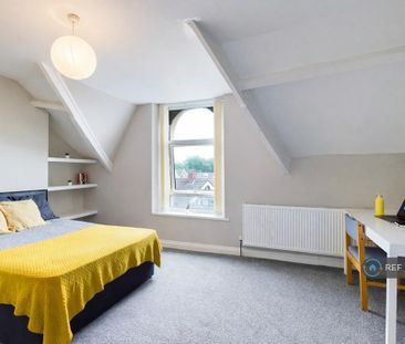 6 bedroom terraced house to rent - Photo 3