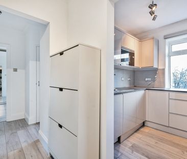 Flat to rent - Sydenham Hill, London, SE23 - Photo 4