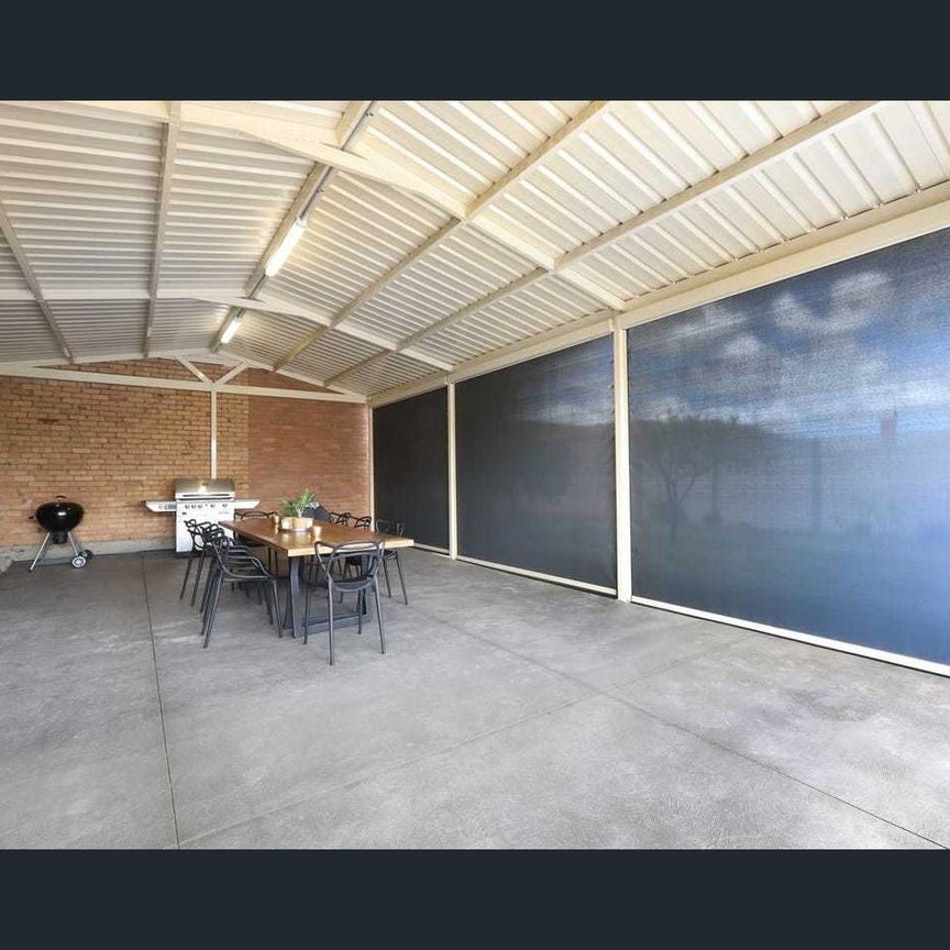 The Perfect Family Home! - Photo 1