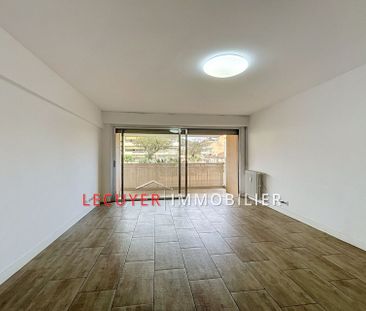 Location Appartement 4 pièces 94m² LE CANNET 06110 - Photo 1