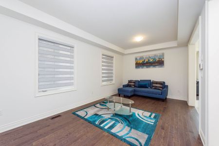 For Lease - 4015 Eternity Way, Oakville, Ontario - Photo 3