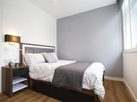 2 bedroom flat to rent - Photo 3