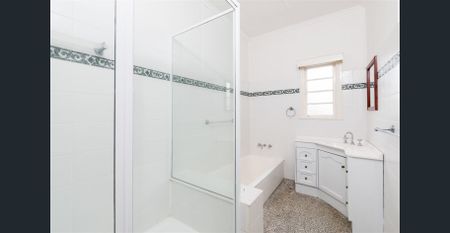 Freshly Painted And Ready For Tenants - Photo 5