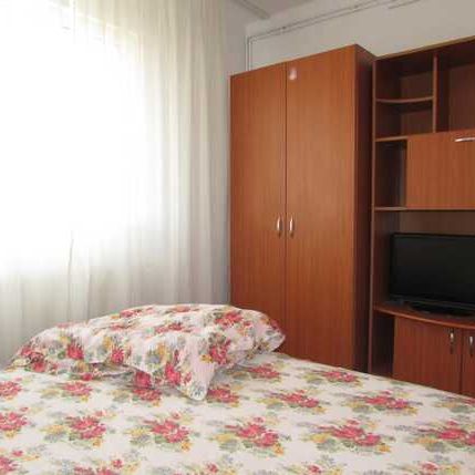 Apartament 2 camere, 50mp, 2 balcoane, decomandat, zona strazii Alexandru Vlahuta - Photo 1