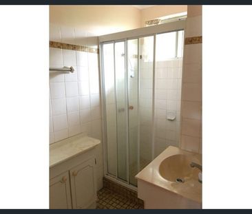 Two bedroom unit in a handy location - Photo 5