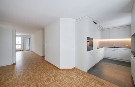 You will feel at home here – an attractive house with a garden sitting area - Foto 5