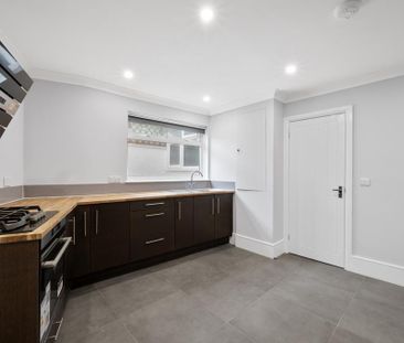 2 bedroom property to rent - Photo 4