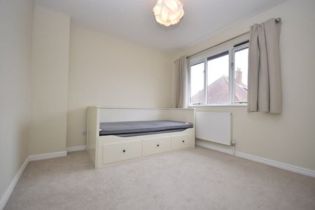 4 bedroom end terraced house to rent, - Photo 5