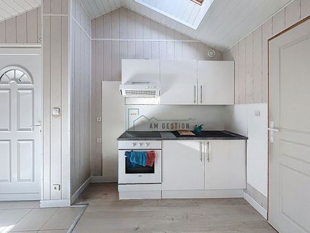 Location Appartement 1 pièce 31m² - Photo 2