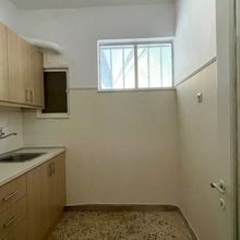Studio/Γκαρσονιέρα για ενοικίαση - Λάρισα, - Φωτογραφία 1