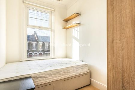 3 bedroom maisonette to rent - Photo 3