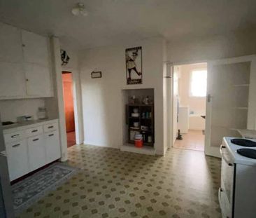 Spacious, Two-bedroom House. - Photo 4