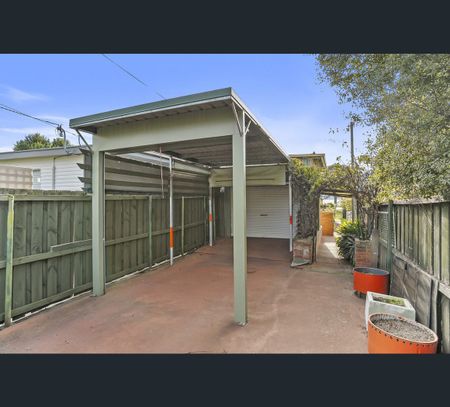 2/20 Shenstone Place, Montrose, Tas 7010 - Photo 4