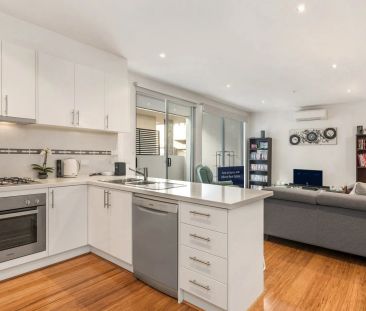 2 Bedroom Beachside Apartment - Photo 1