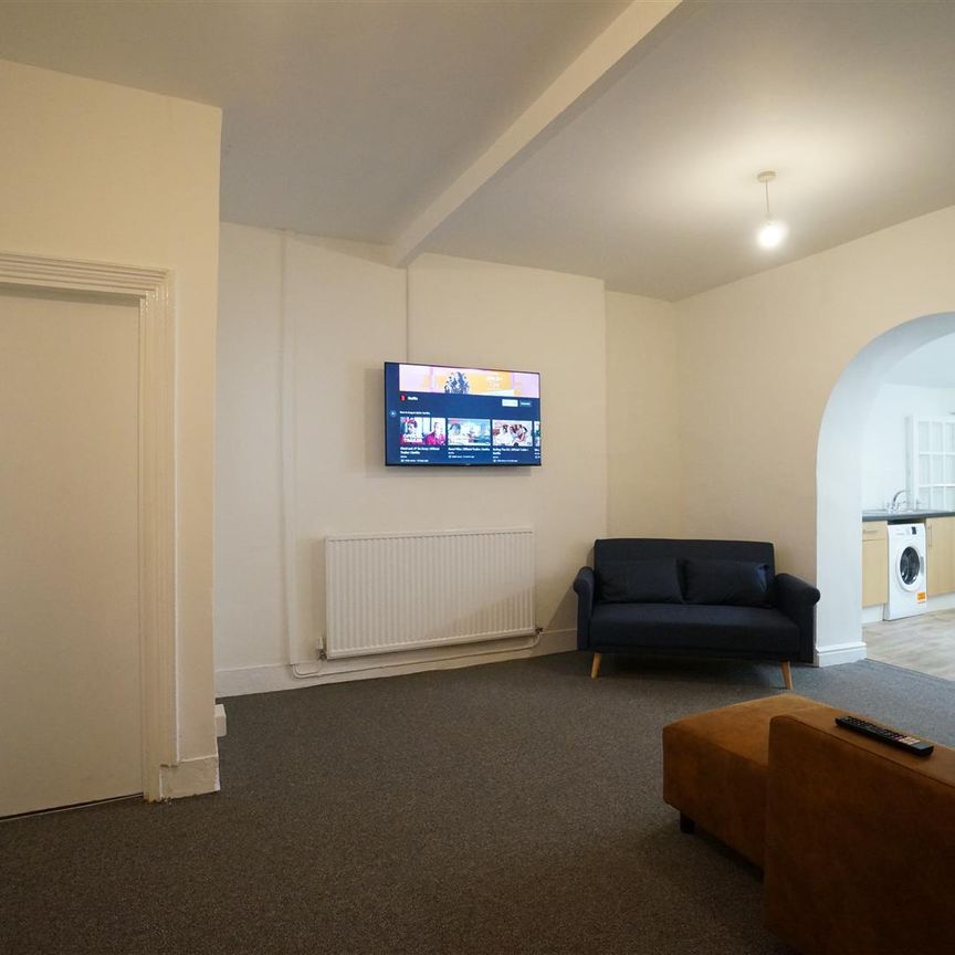 25 Craig Y Don Road - Photo 1