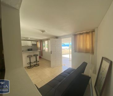 Location Appartement 2 pièces 36m² ST DENIS 97400 - Photo 2