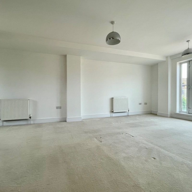 Navigation Yard - Photo 1